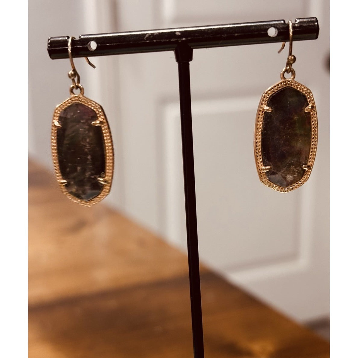 Kendra Scott Dani earrings bronze veined jade gold tone