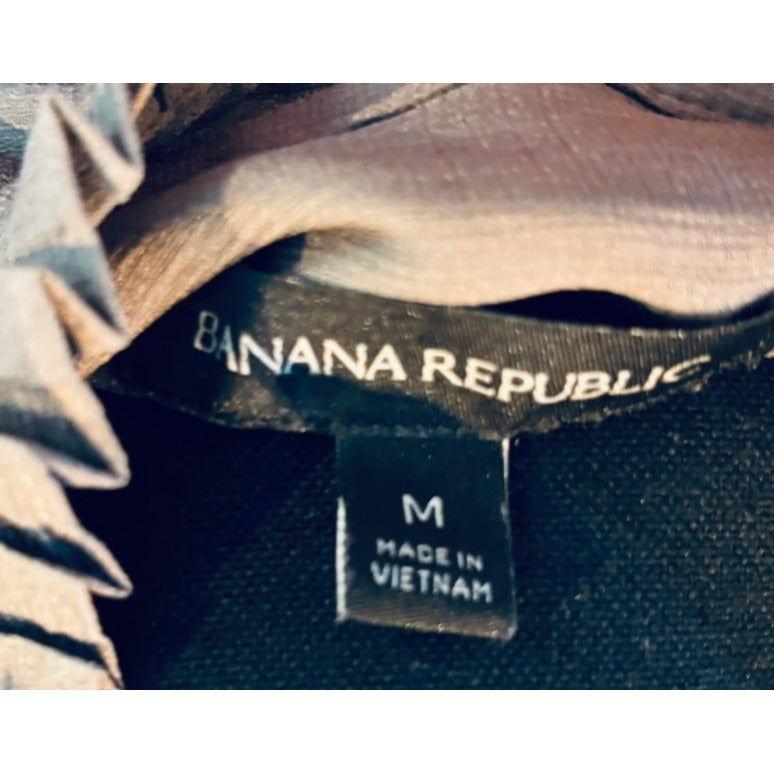 Banana Republic Accordian Ruffle Collar Shimmer Size Medium