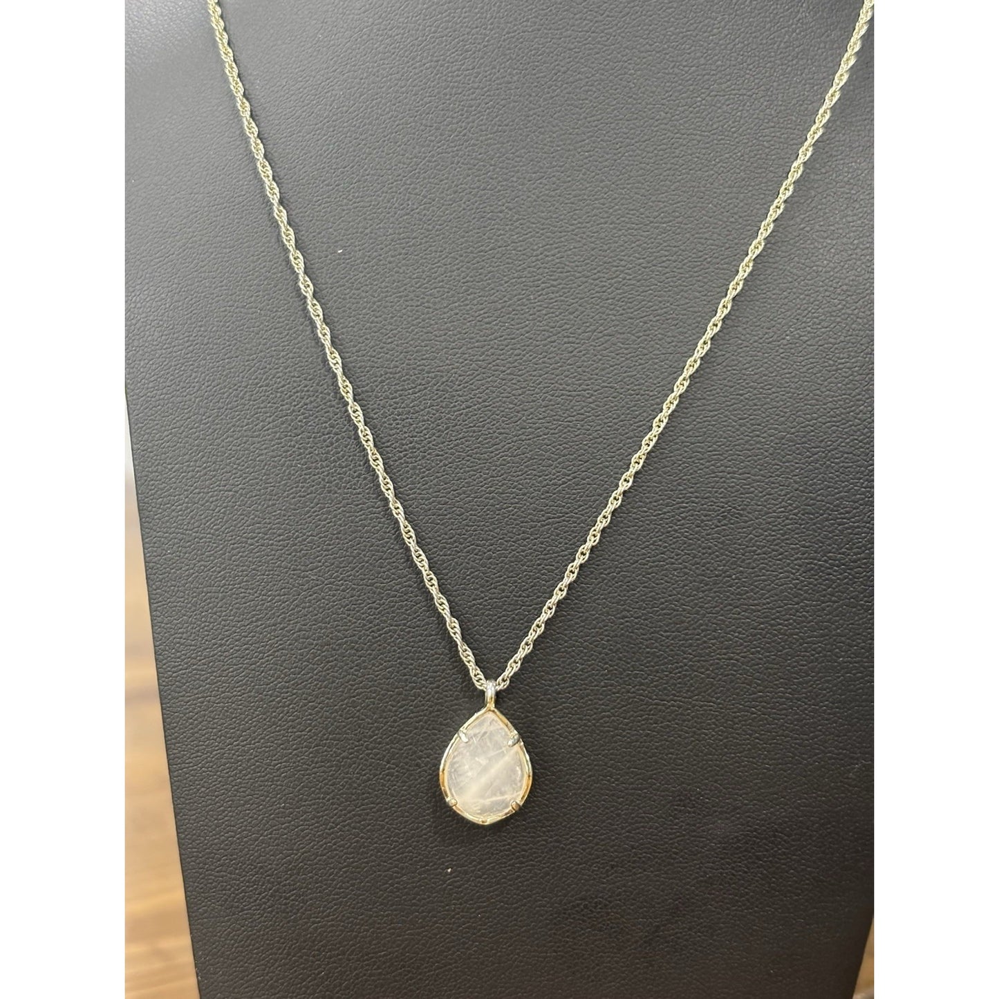 Kendra Scott Abbie Gold Necklace With Mother Of Pearl Stone