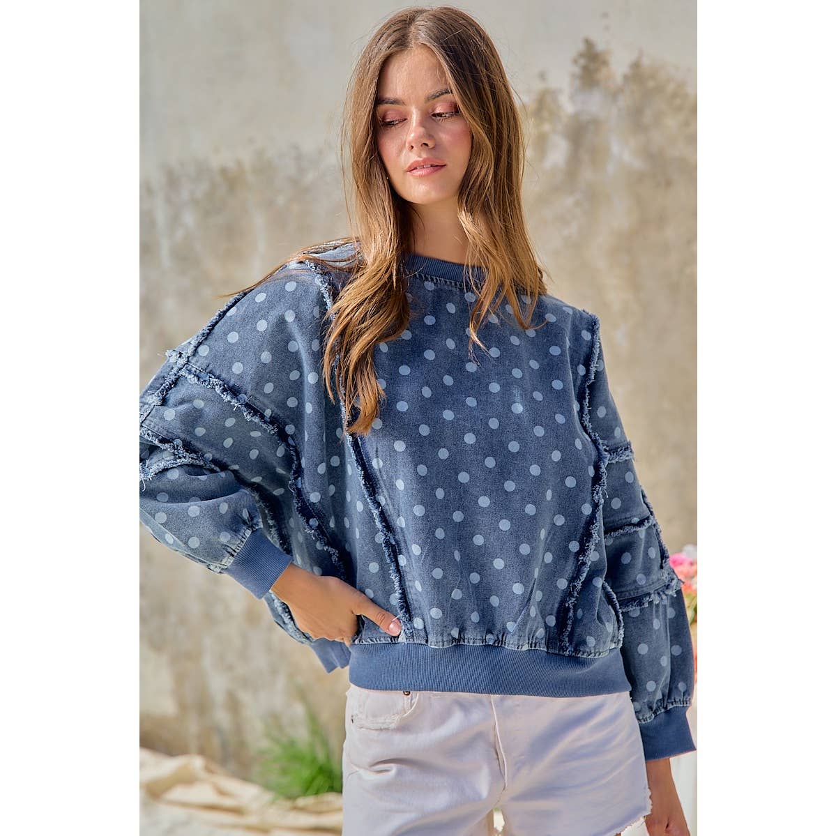 POLKA DOT PRINTED WASHED DENIM FRAYED EDGE DETAIL TOP