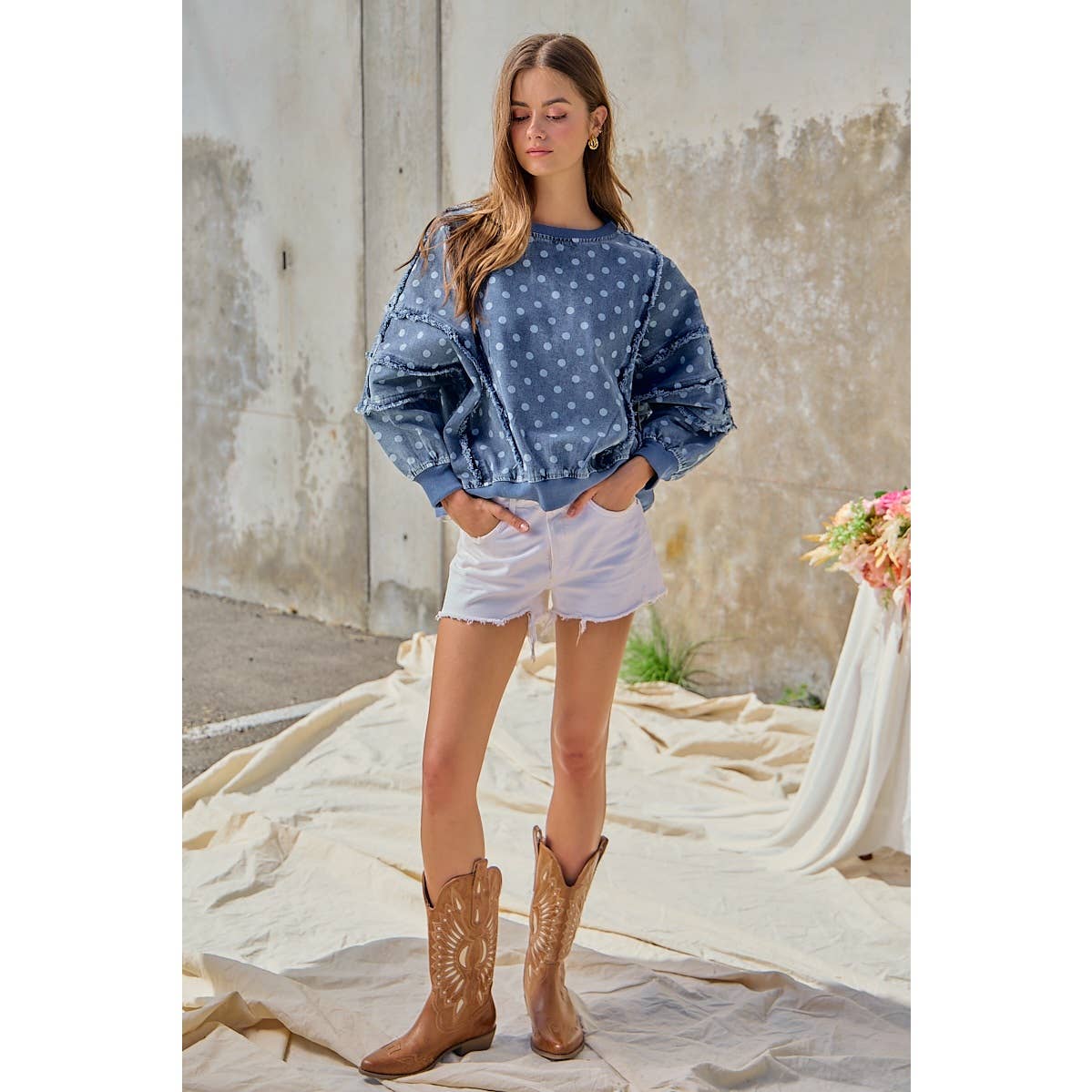 POLKA DOT PRINTED WASHED DENIM FRAYED EDGE DETAIL TOP