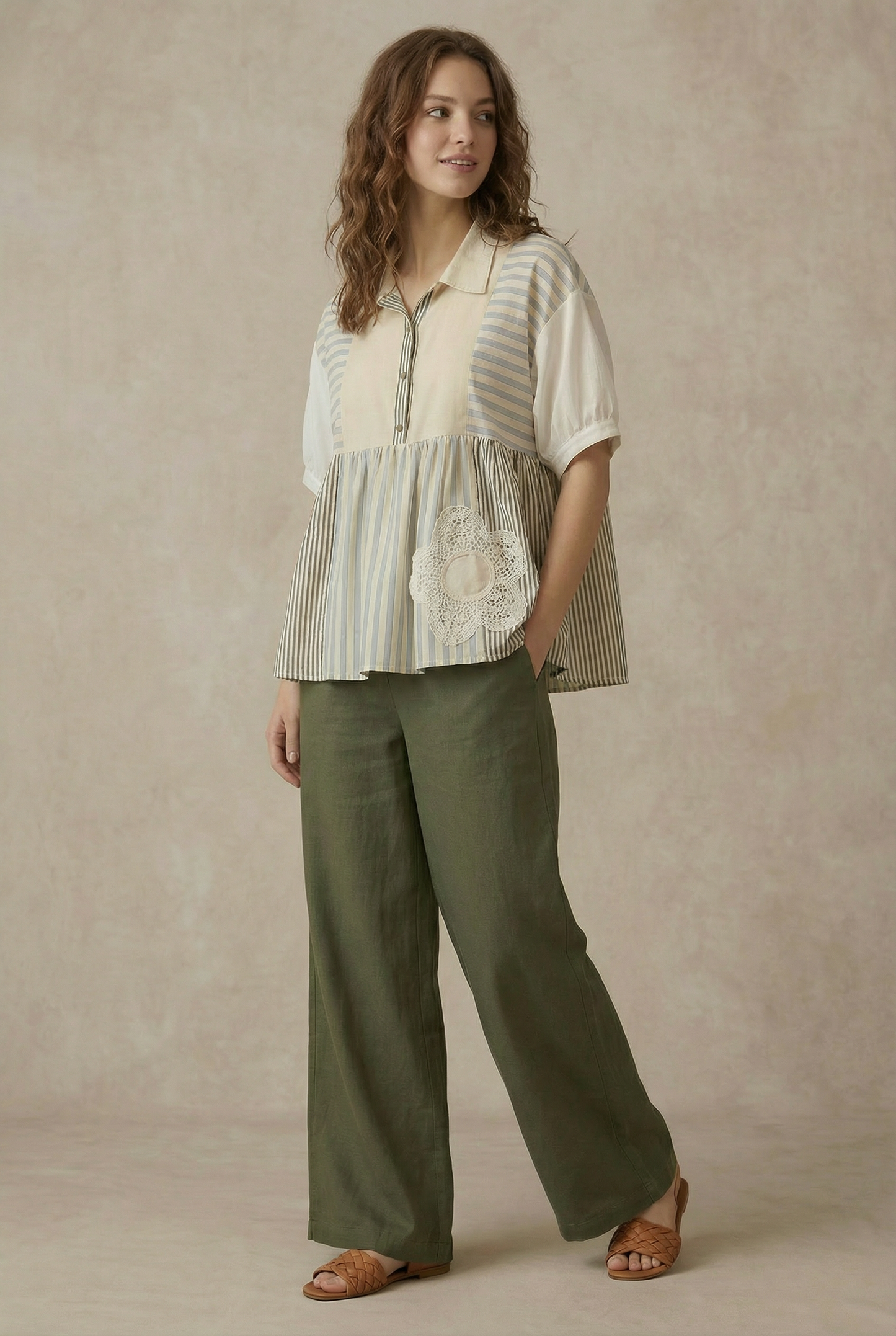 STRIPED SHIRT WITH LACE FLOWER DETAIL