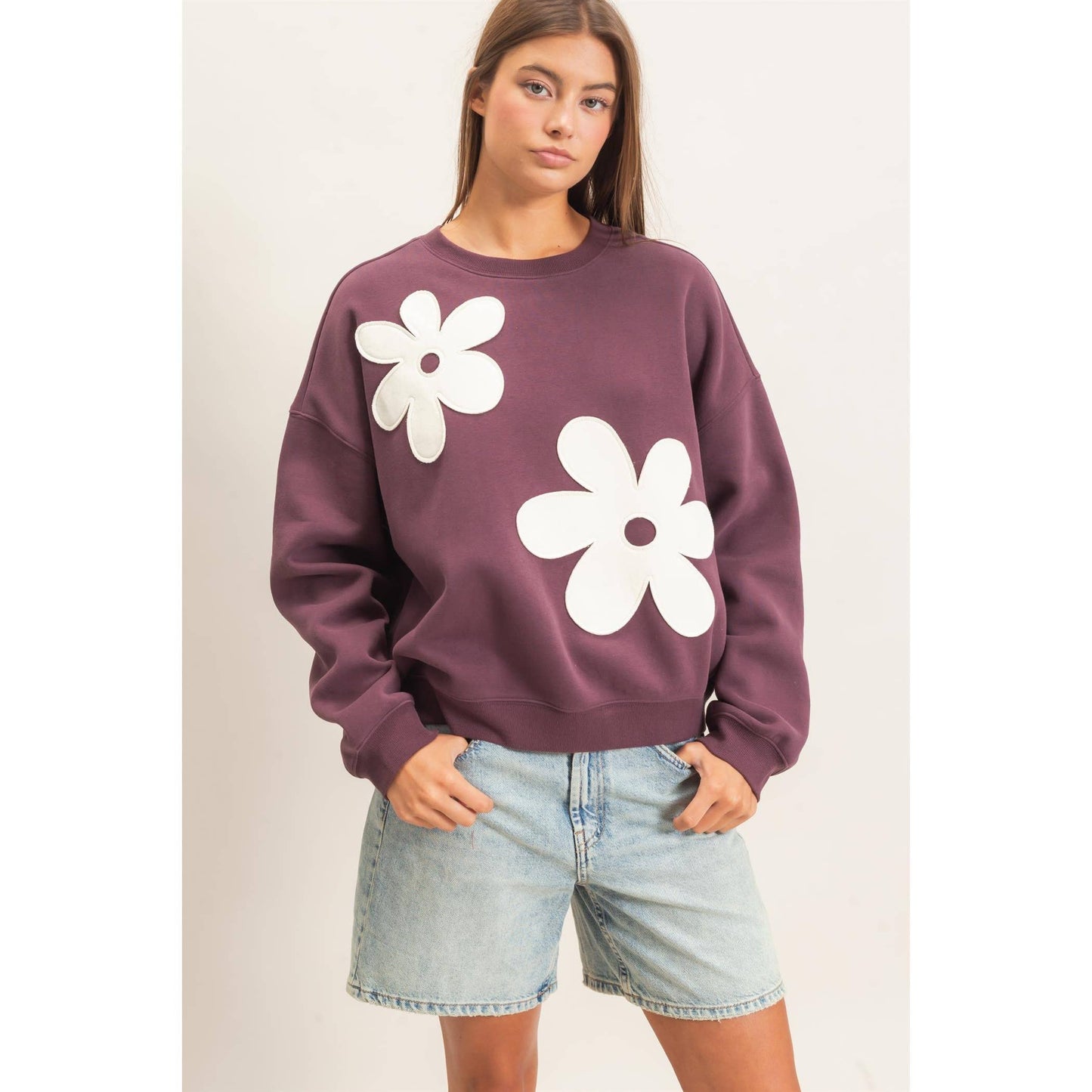 Double Zero Floral Applique Crew Neck Sweatshirt