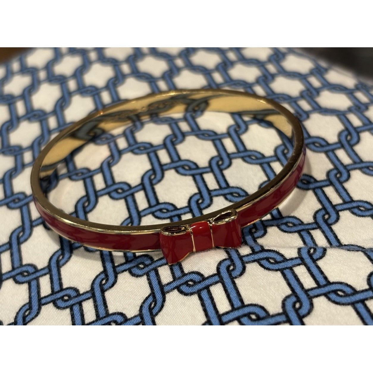 Kate Spade New York Take a Bow Red Enamel Gold Toned Bangle Bracelet Ribbon