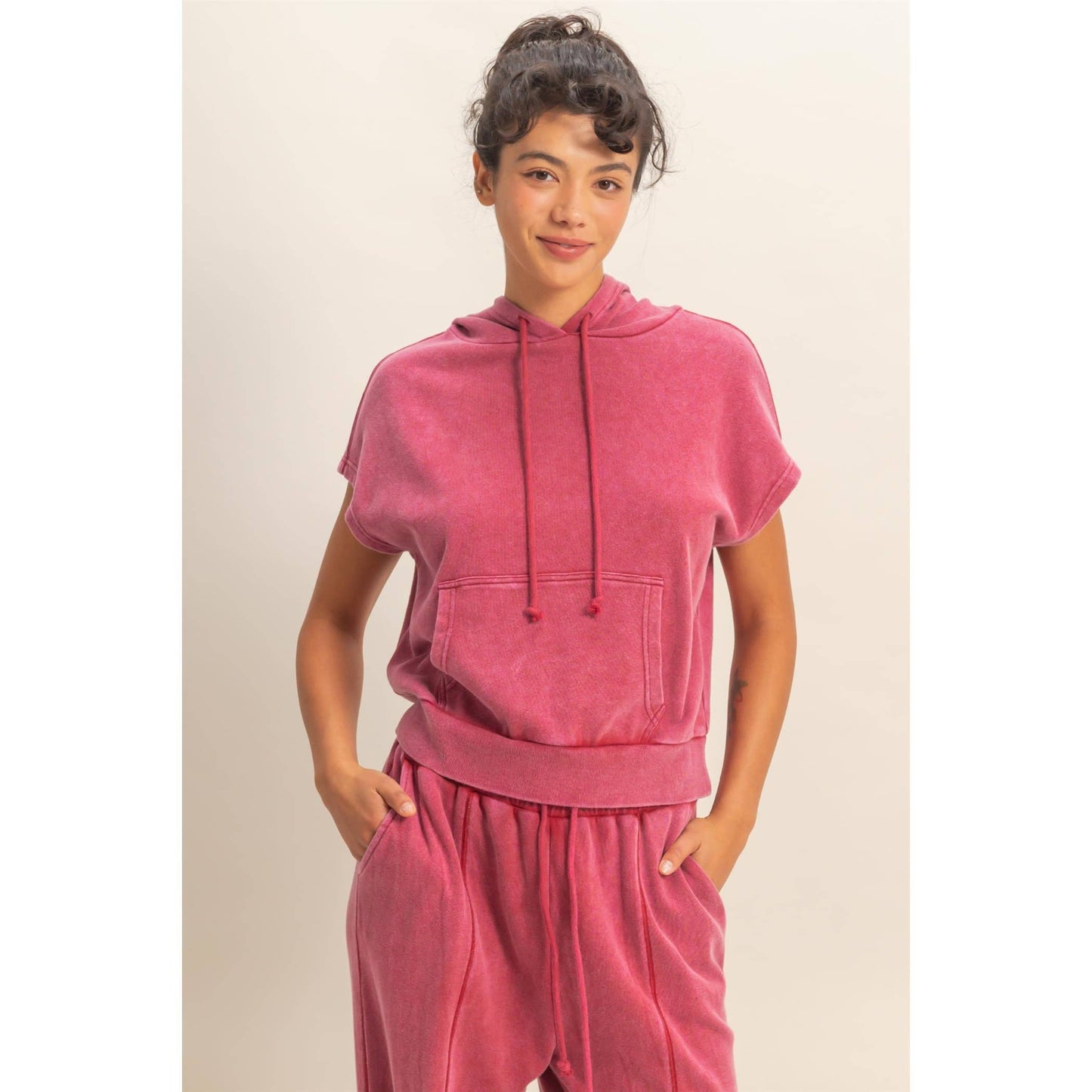 Acid Washed Sleeveless Hooded Kangaroo Pocket Top