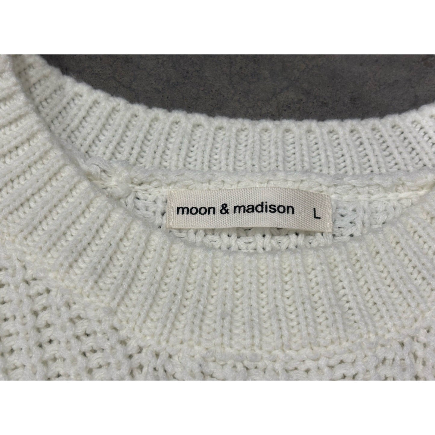 Moon & Madison Knit Cropped Sweater Women's Large Dark Blue Stripes