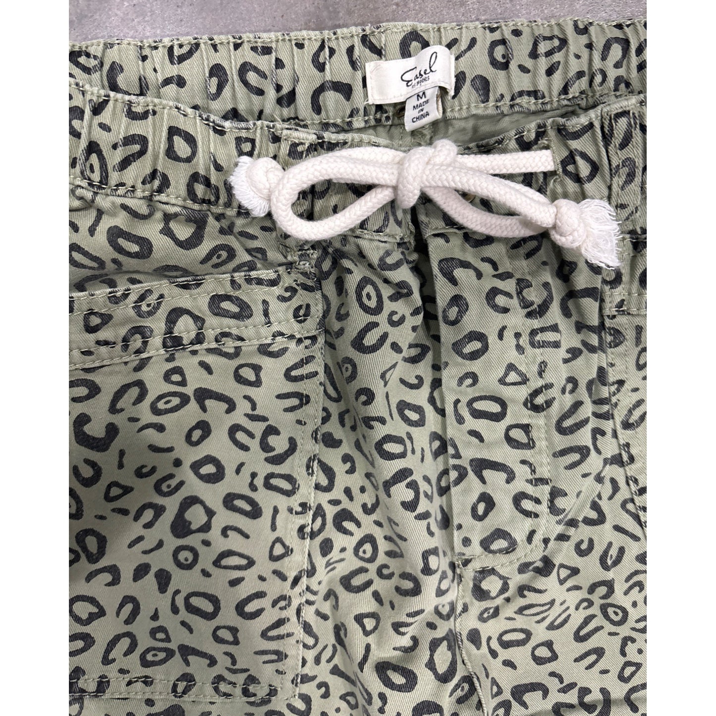 Leopard Print Elastic Waist Pants M Casual Style