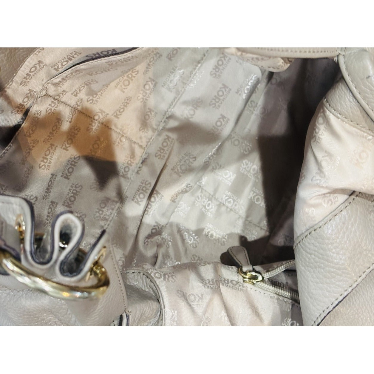 Michael Kors Taupe Pebbled Leather Hobo Bag Great Condition!