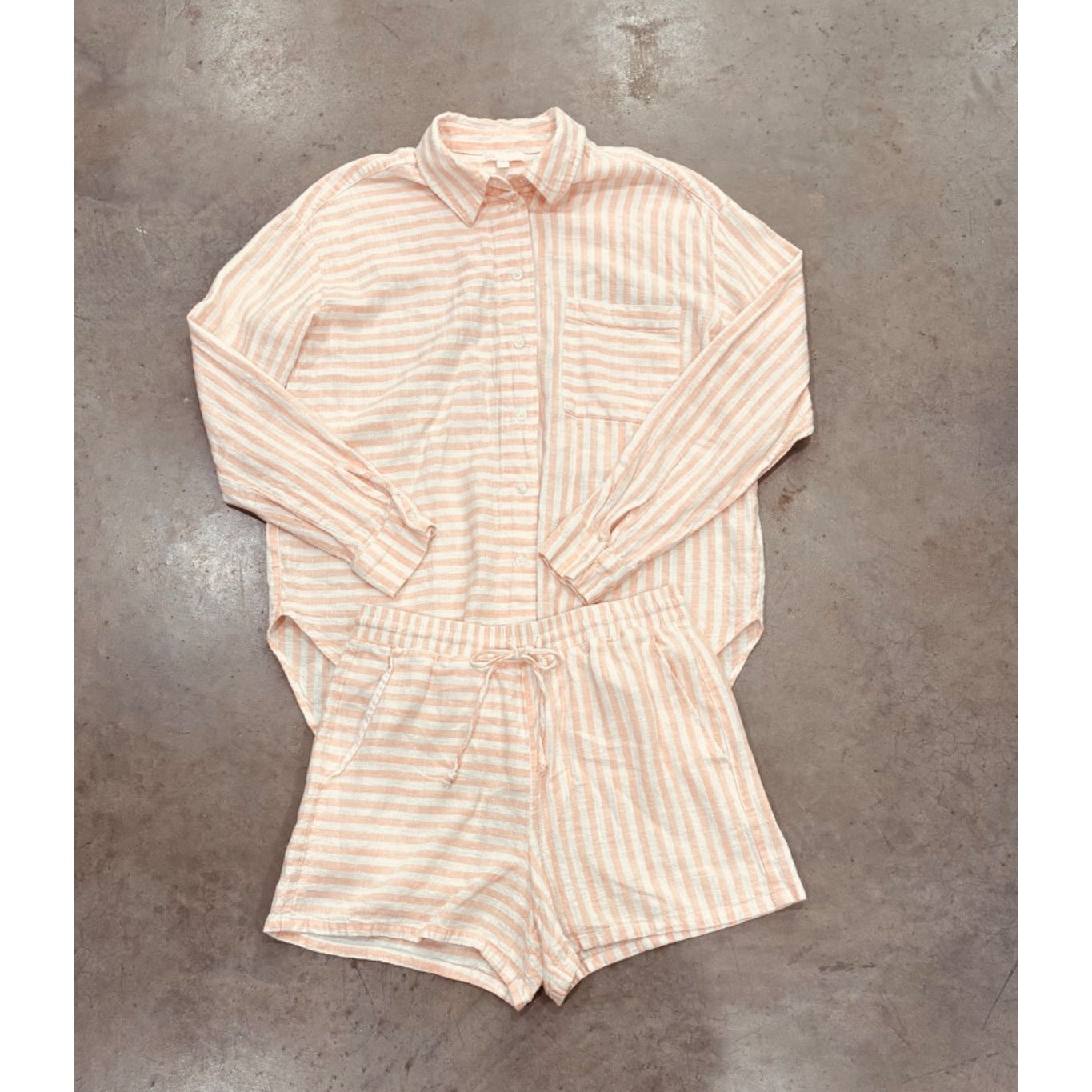 GB Womens Striped Button-Up Shirt & Shorts Set size small