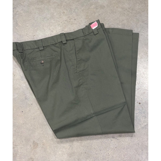Amazon Essentials Mens Classic Fit Olive Chino Pants Size 42W x 32L