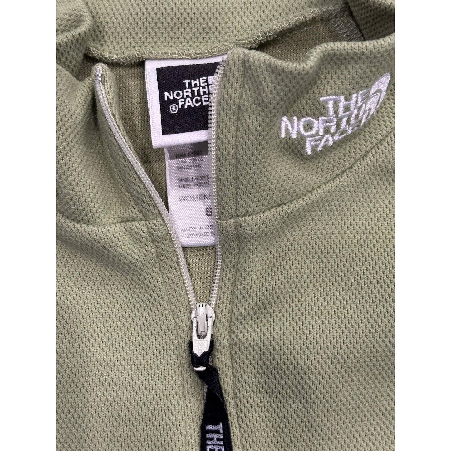 The North Face Cropped Top Womens Small Long Sleeve Pullover 1/2 Zip Green