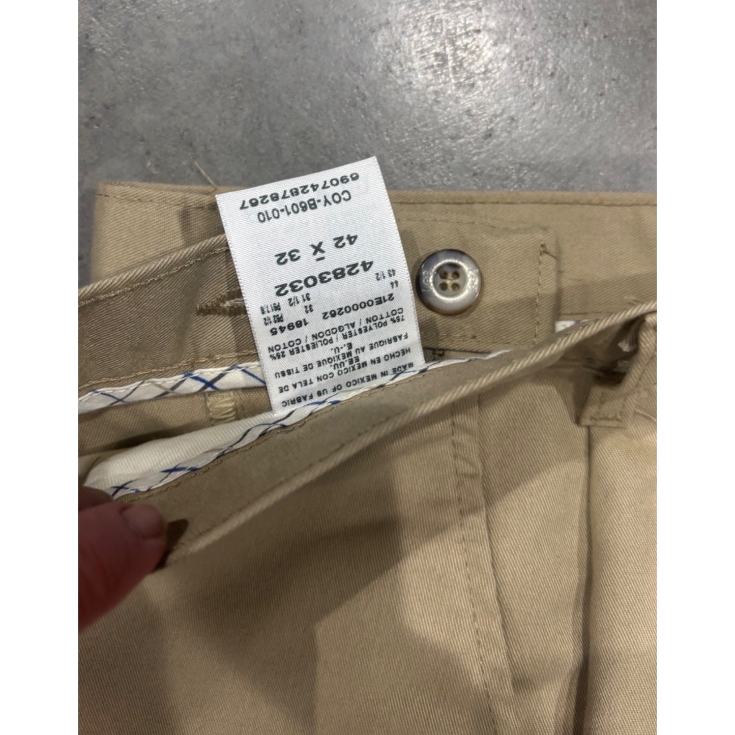 Lee Total Freedom Relaxed Fit Mens Khaki Pants 42 X 32 Cotton Blend