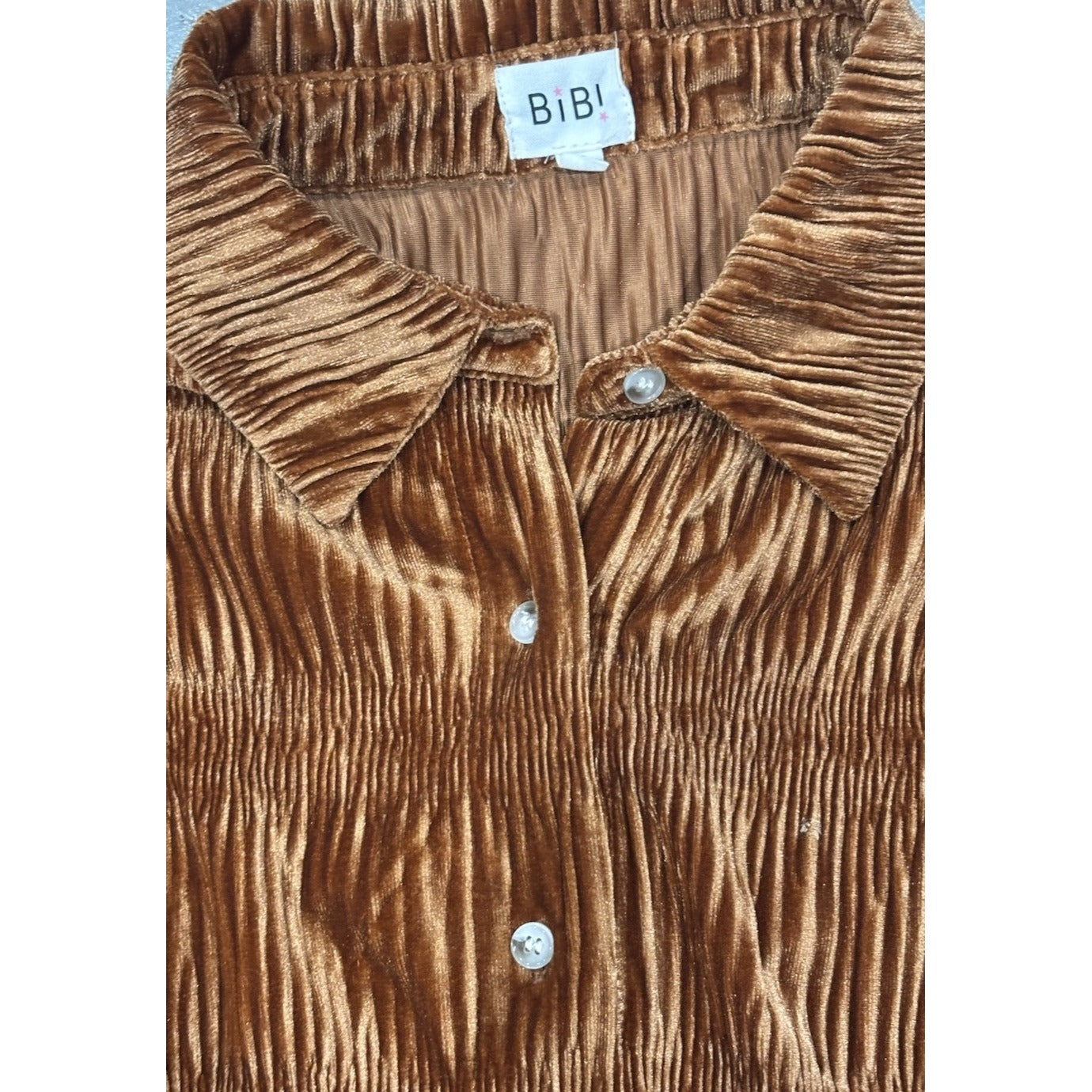 BiBi Oversized Shirt Womens Small Wrinkle Effect Tiered Shirred Velvet Buttoned