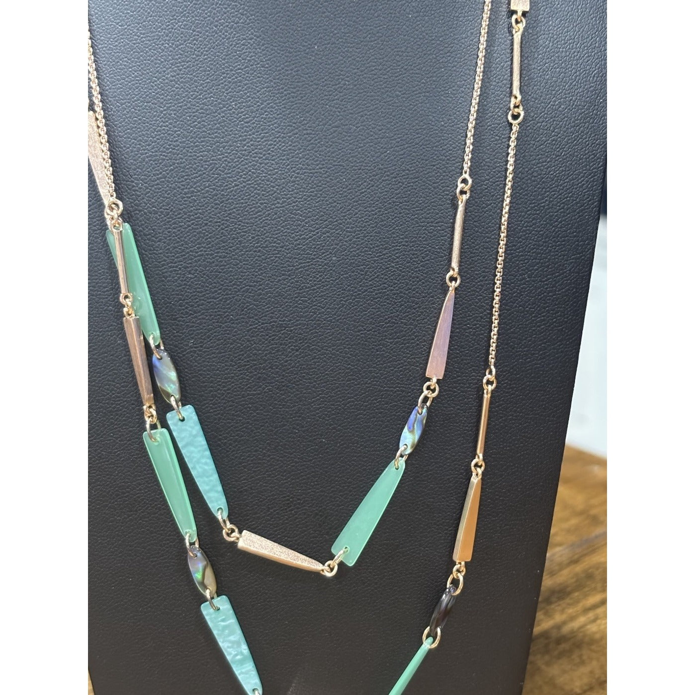 Kendra Scott Rose Gold Station Necklace In Mint Green Shell And Abalone