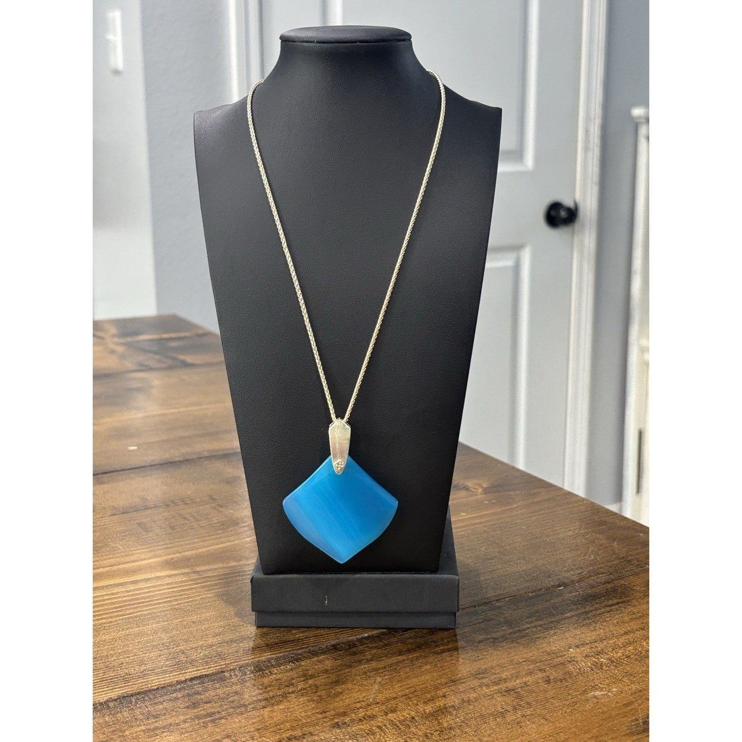 Blue Kendra Scott Gold Aislinn Necklace Teal Agate Adjustable