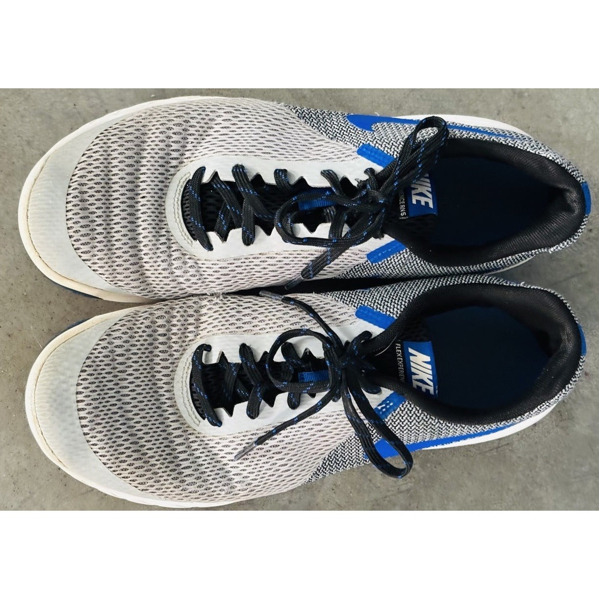 Nike Men’s Sneakers Size 11, Gray/Blue, Tie, Mesh