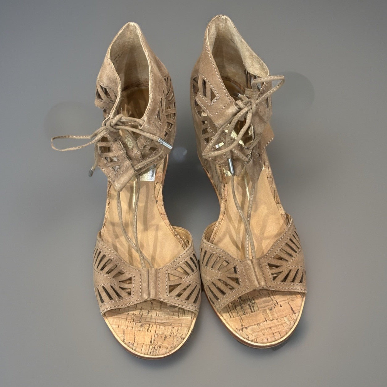 Dolce Vita Lindsey Lace-up Wedge sandal  Tan Size 8.5